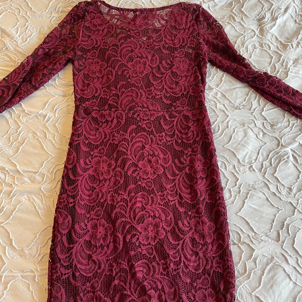 NWOT Ambiance Maroon Lace Dress - Picture 4 of 4